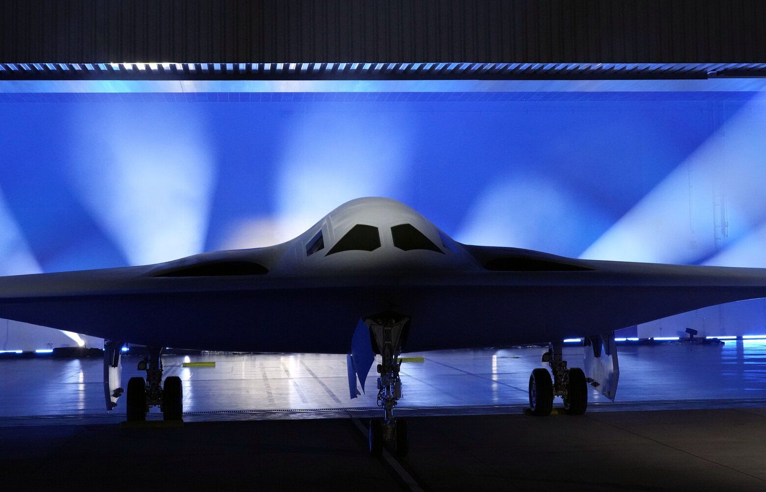 The Air Force’s New Nuclear Stealth Bomber, The B-21 Raider, Has Taken ...