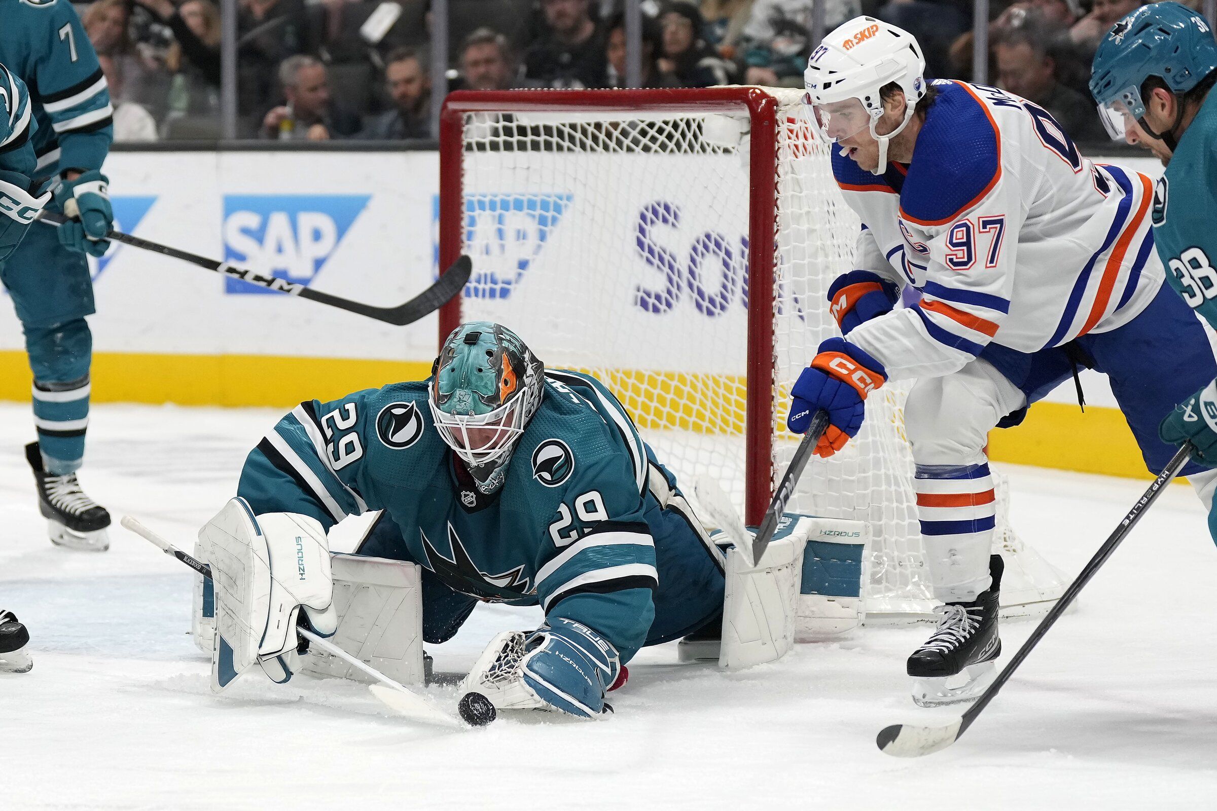 Kraken give surprisingly struggling Oilers a chance to right