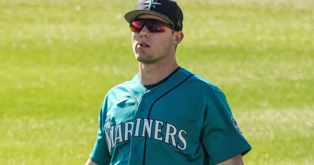Mariners add Zach DeLoach to 40man roster The Seattle Times