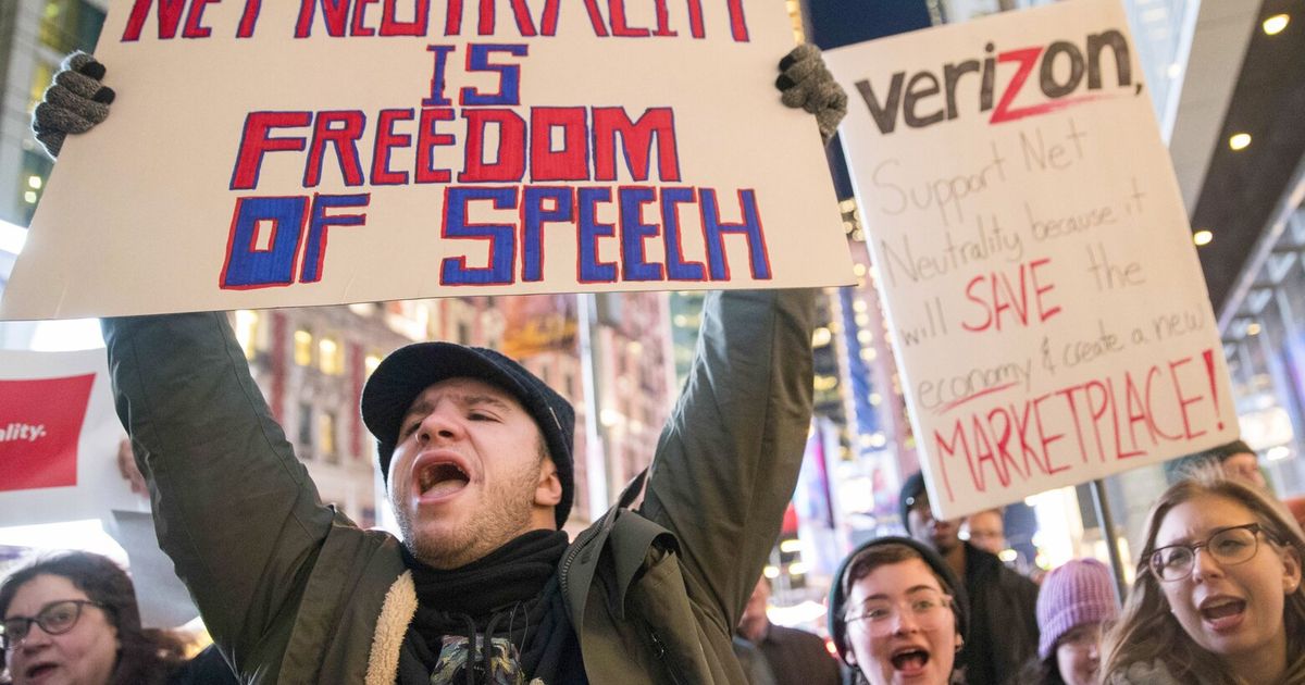 Restore Net Neutrality Crucial To Democracy The Seattle Times