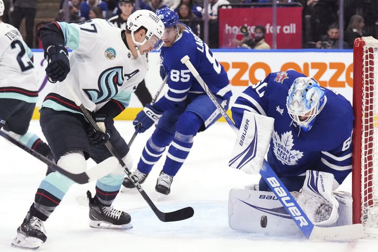 Woll 'in good place mentally' for Maple Leafs, will likely start