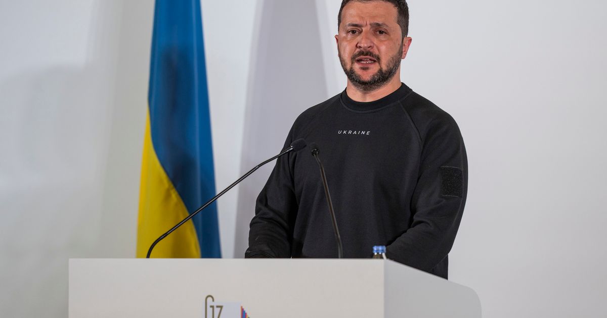 Zelenskyy invites Trump to visit Ukraine saying ending war is not so easy  The Seattle Times