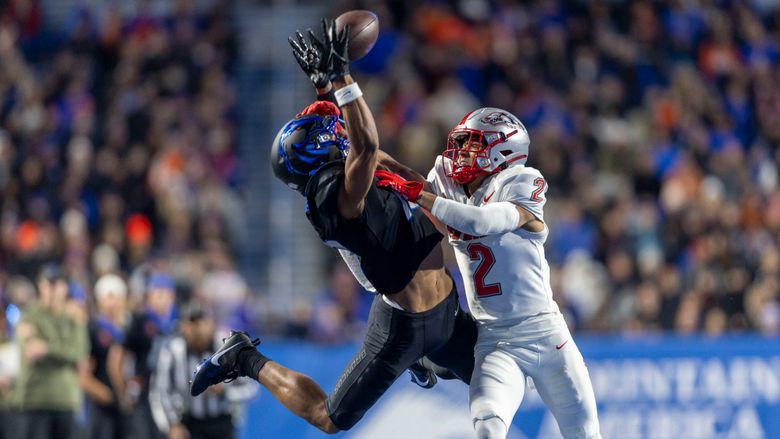 Madsen guides Boise State to 42-14 victory over New Mexico | The 