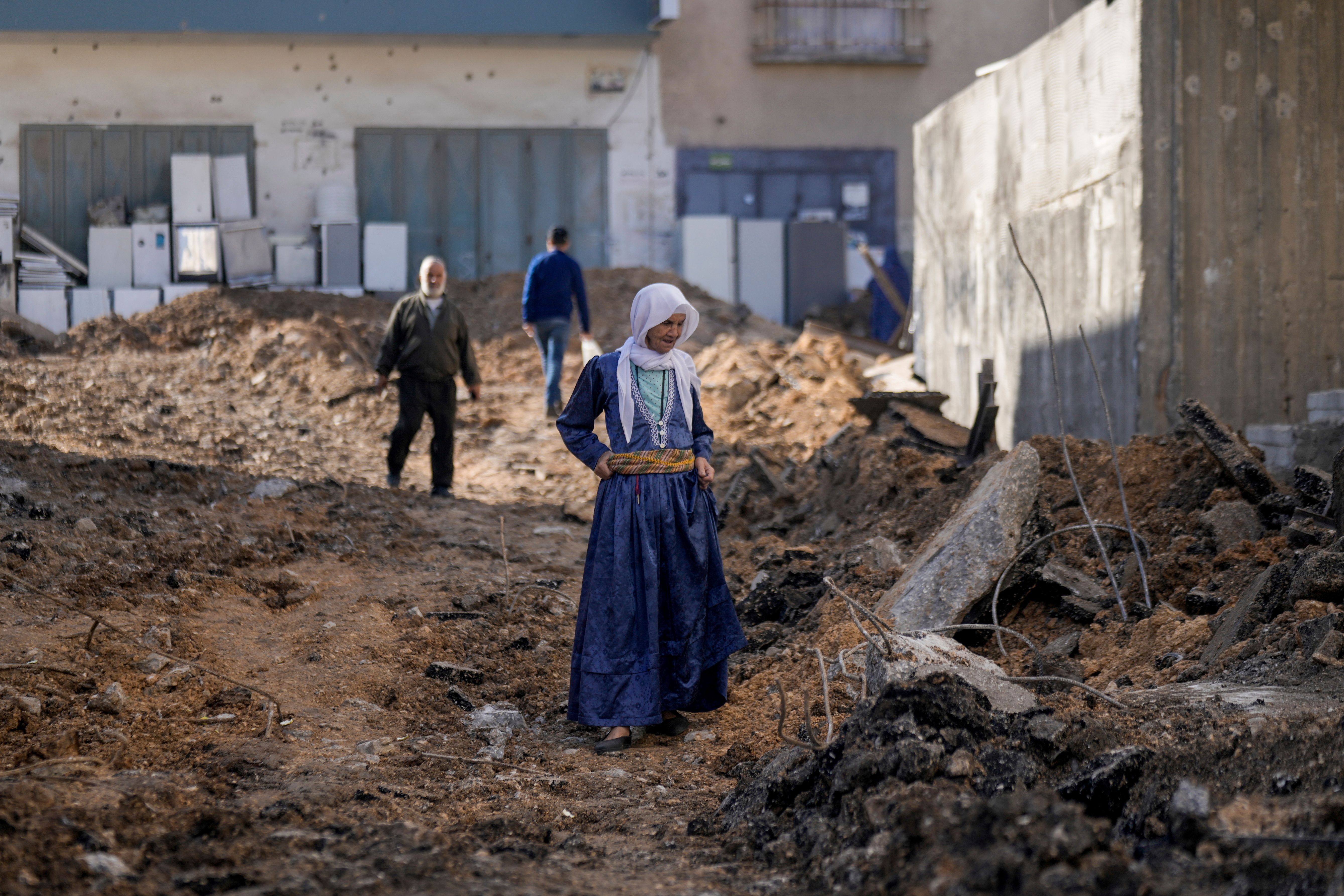 Live: Live updates | Limited telecom services return to Gaza, but