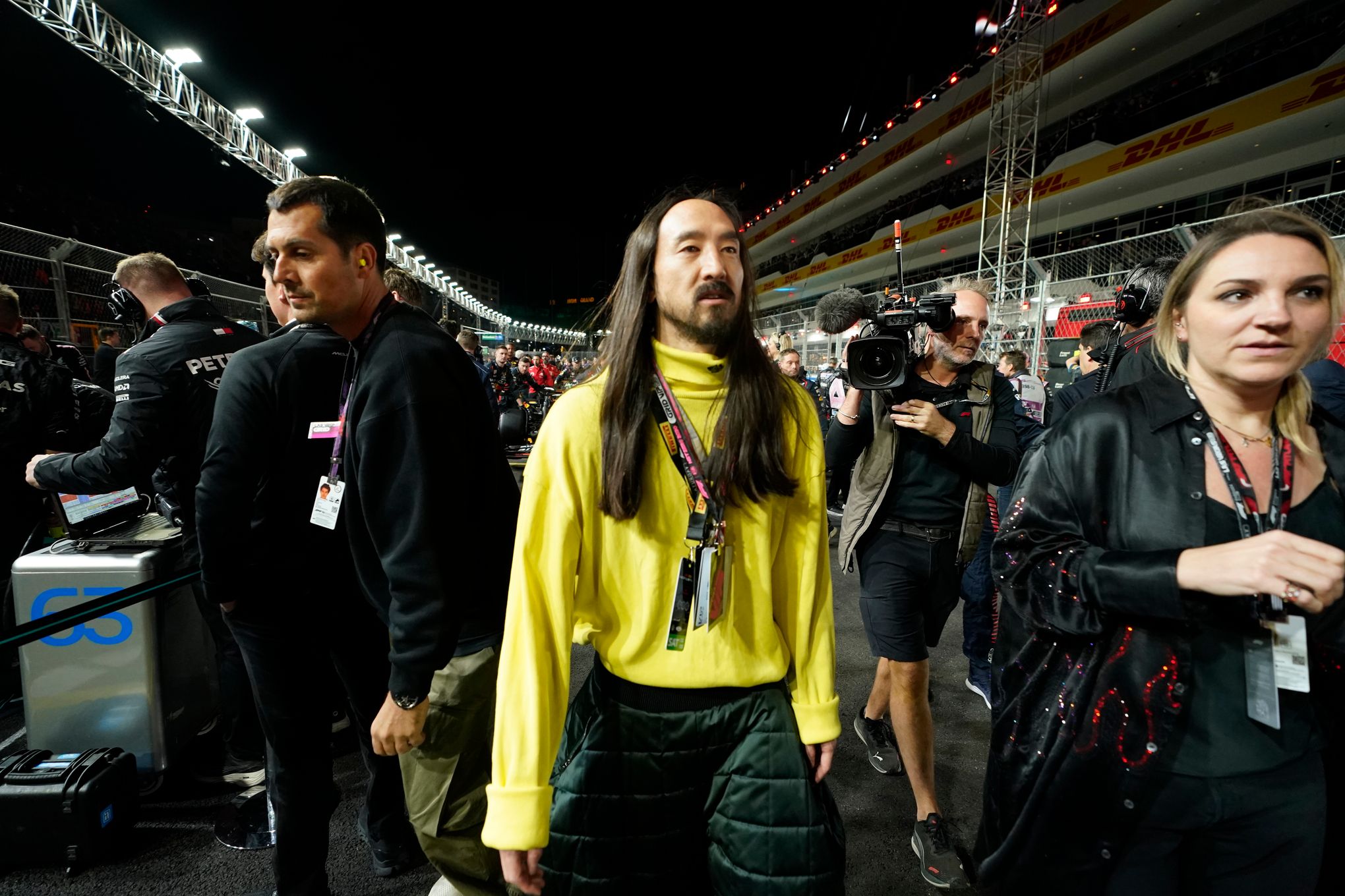 Photos: At the F1 Las Vegas Grand Prix, fan fashion was over the top - The  Washington Post