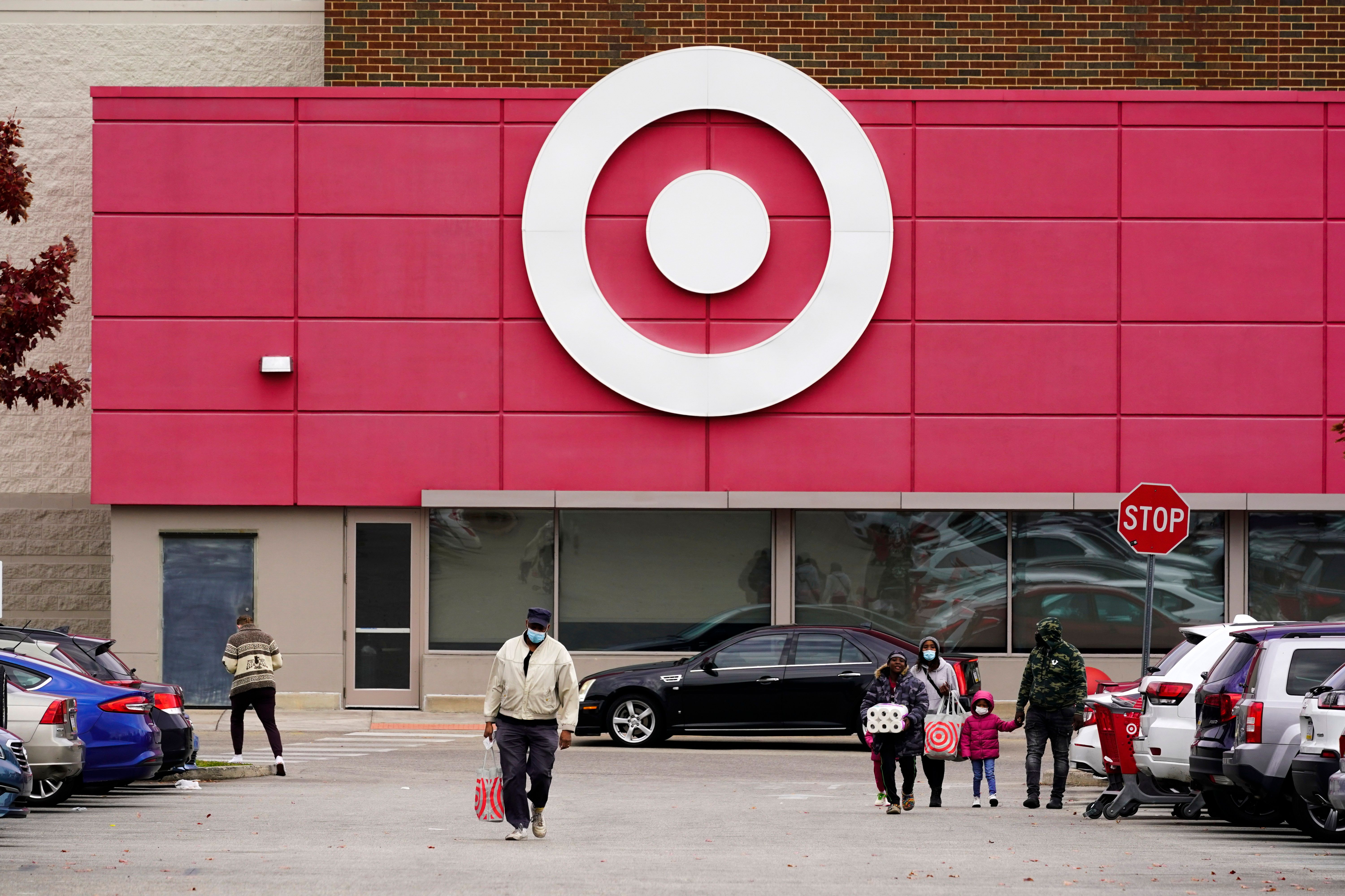 What s open and closed on Thanksgiving 2023 See Walmart Target