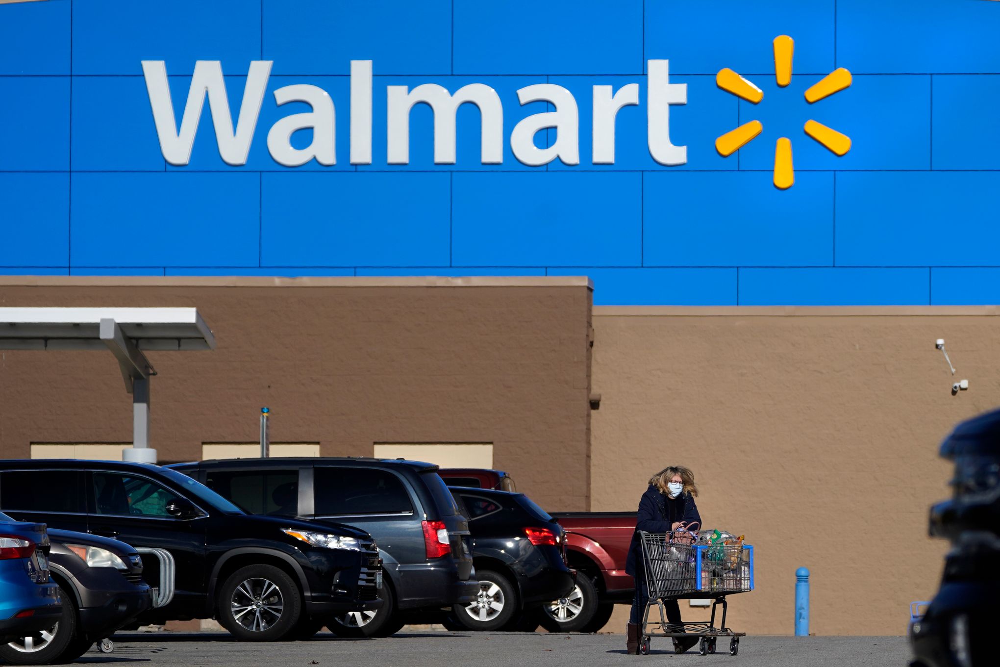 Is Walmart Open on Thanksgiving 2023? Here Are the Store Hours