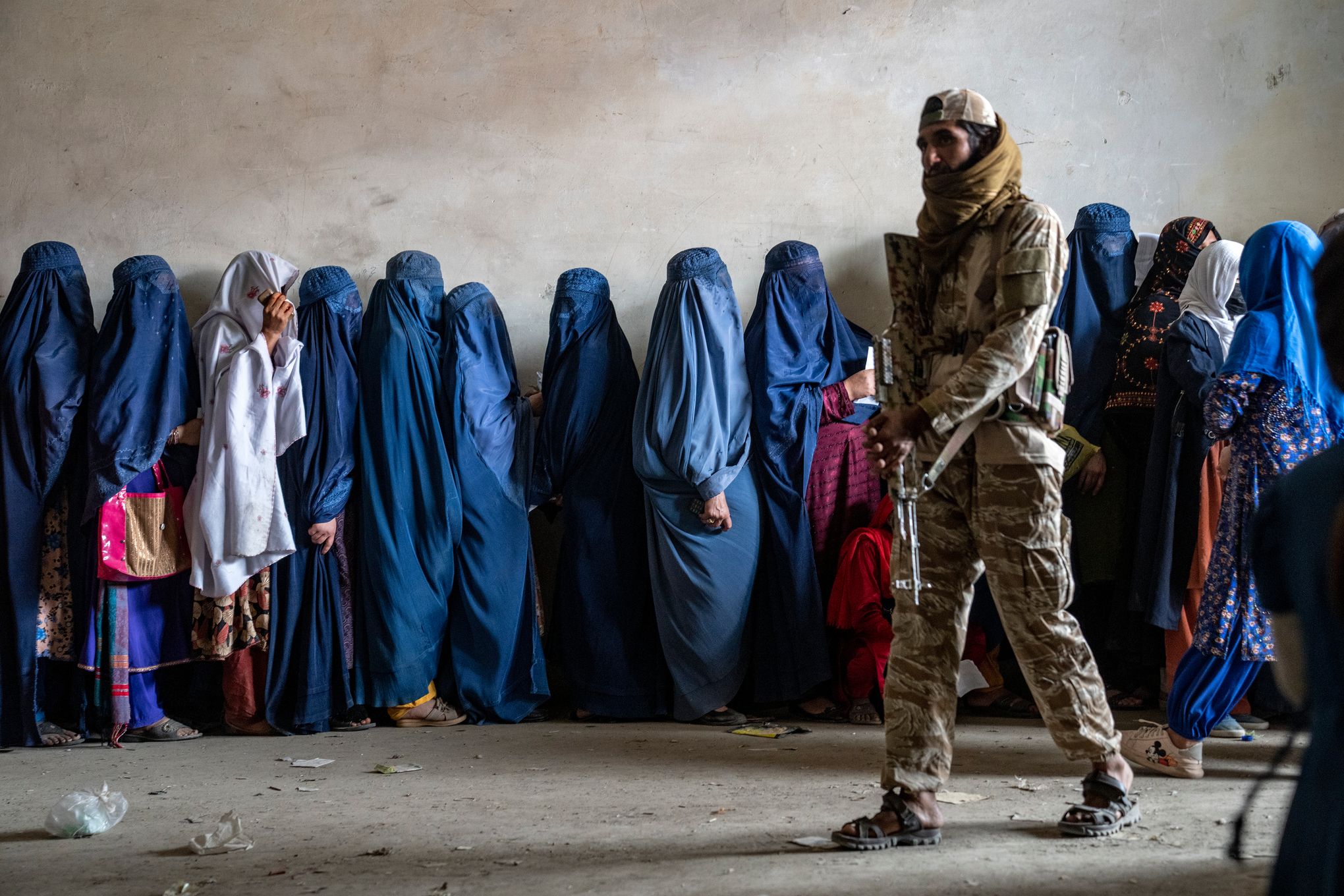 Online abuse of politically active Afghan women tripled after Taliban  takeover, rights group reports | The Seattle Times