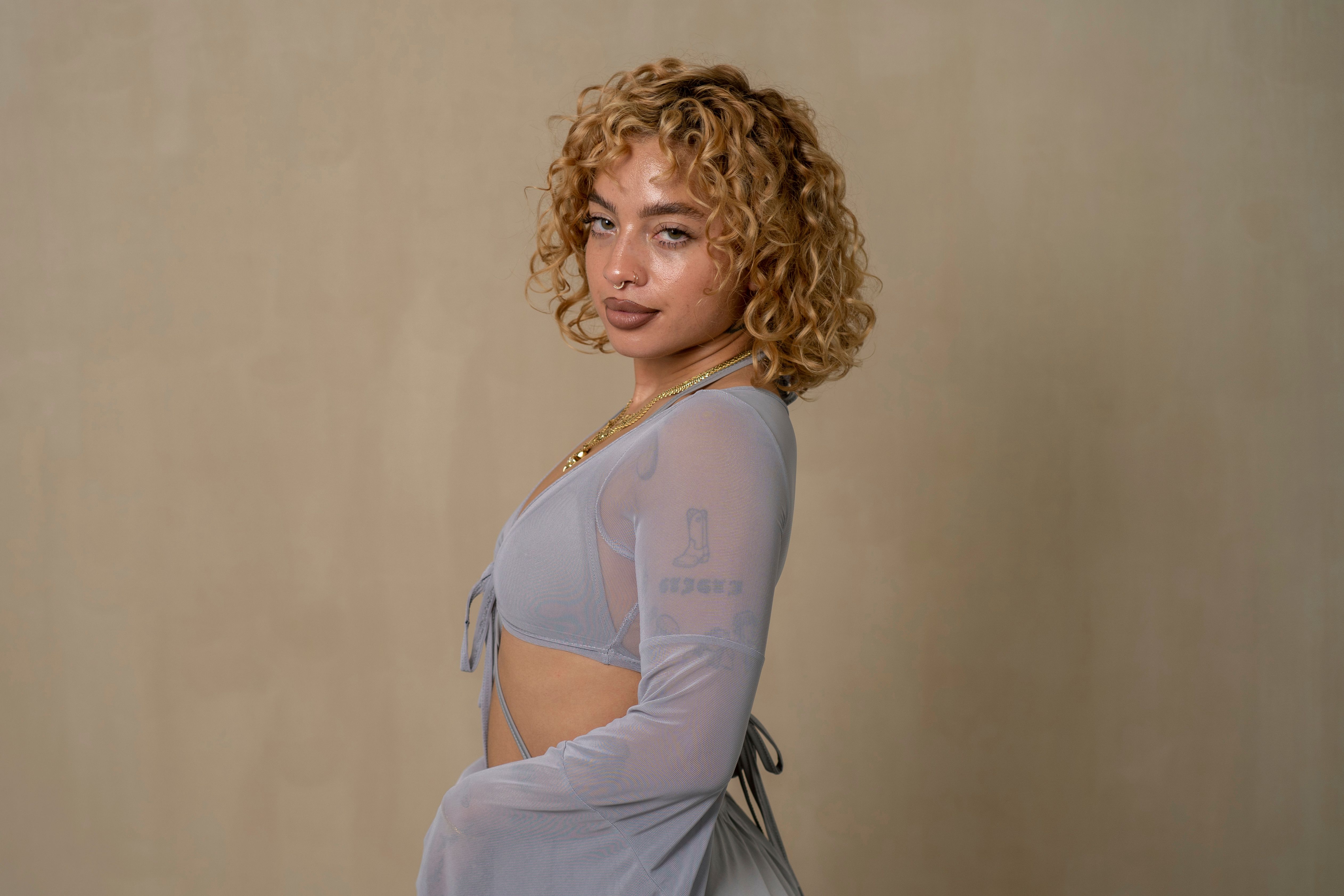 R&B singer Kiana Ledé is taking back control of her music and her