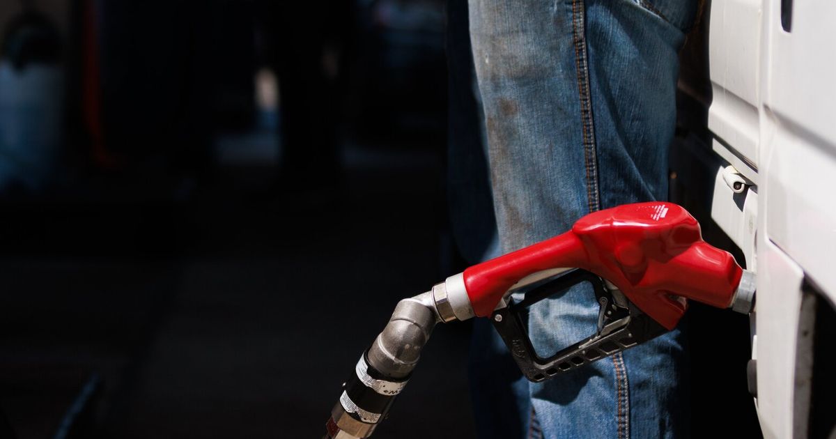 Former WSDOT economist alleges he was pressured to lie about gas prices