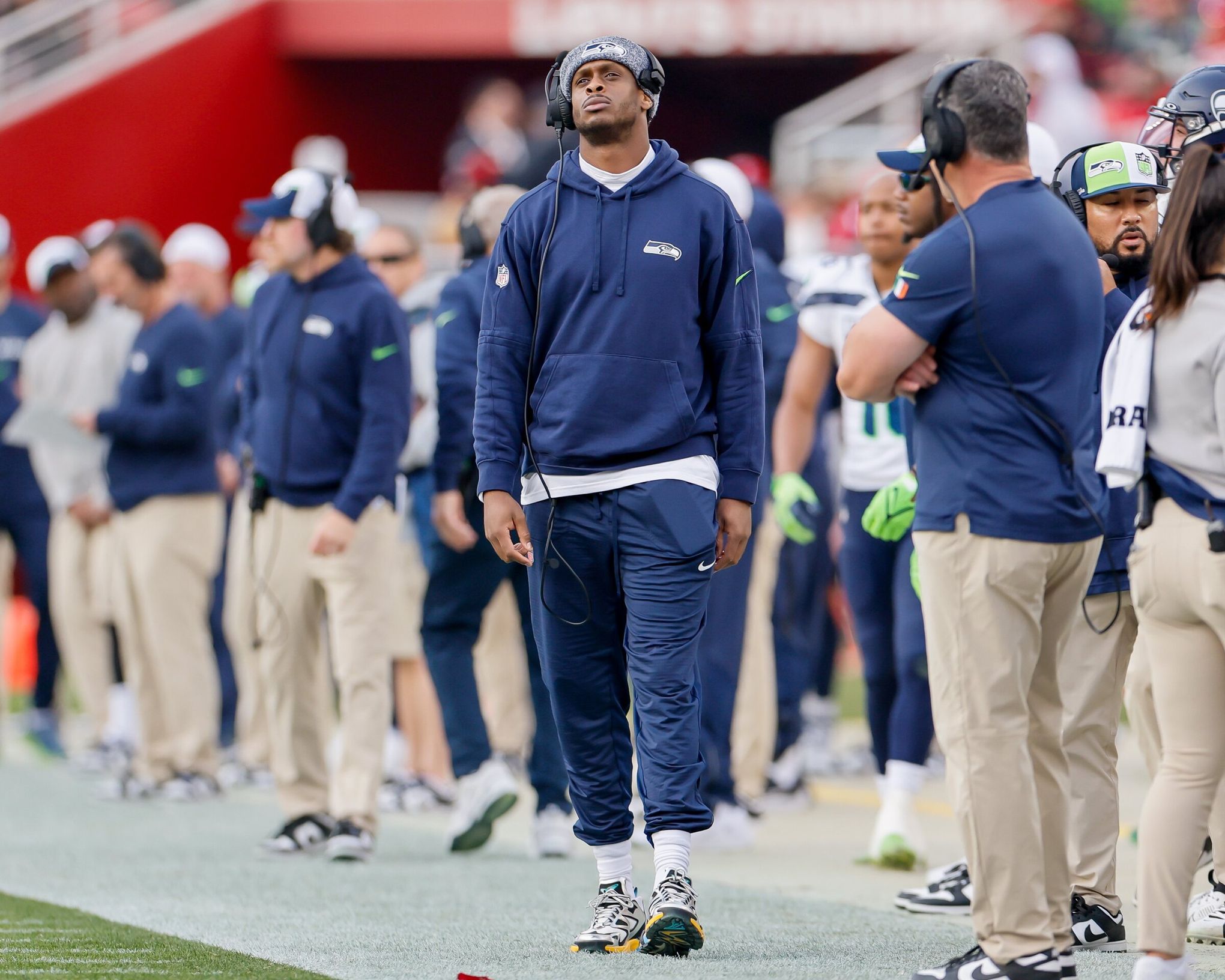 Seahawks Predicted to Replace Geno Smith With Champion QB