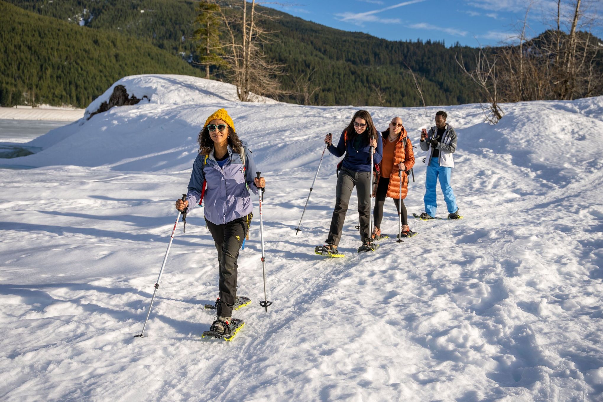 Choose a snowshoe adventure: self-guided routes and guided trips in WA