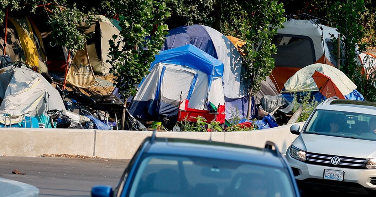美国和华盛顿州的无家可归者人数再创新高——HUD报告