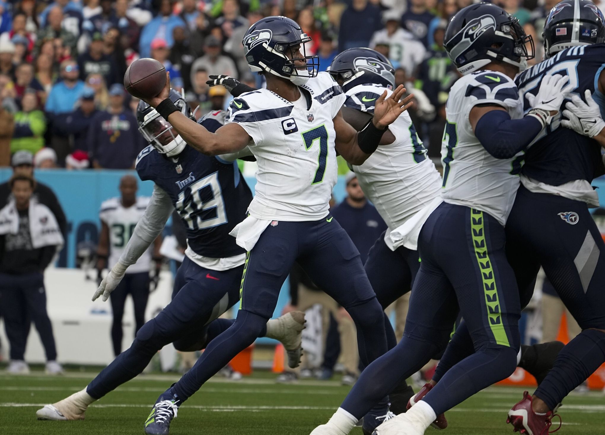 Where Seahawks stand in NFL power rankings after Week 16 win vs. Titans