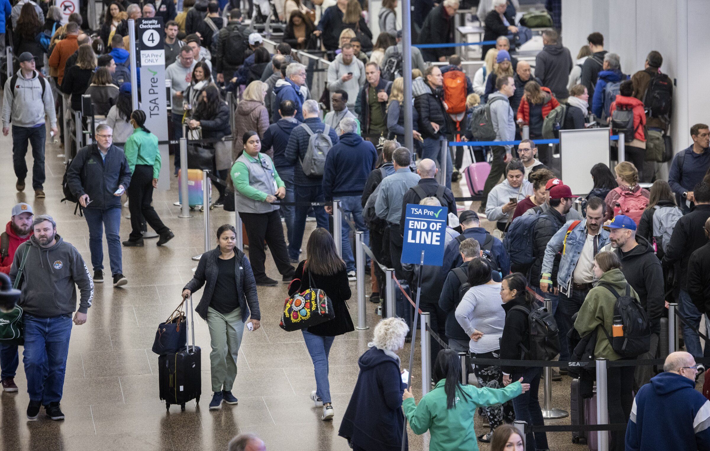 Brace for busy Sea Tac Airport as travel continues after Christmas