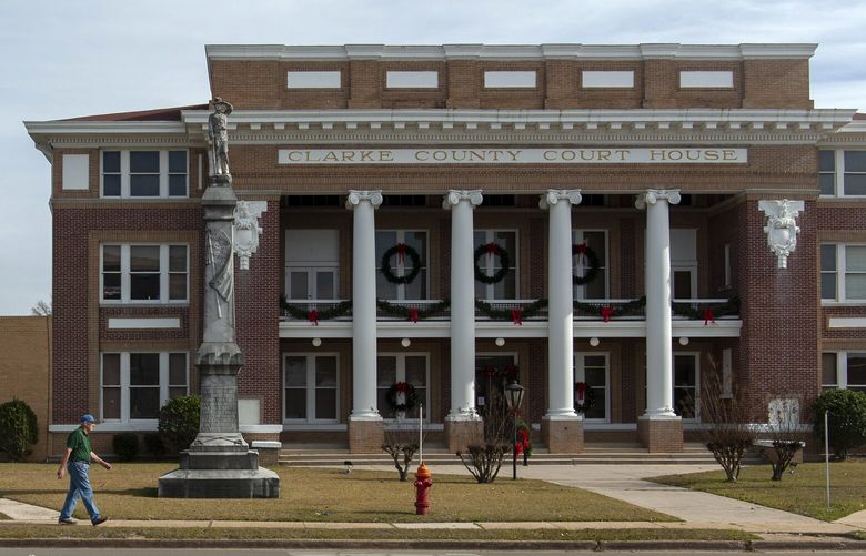 A Confederate monument stands outside the Clarke County Courthouse in Quitman, Miss. on Dec. 20, 2023. The state ignored or was unaware of allegations of jailhouse rape, brutal beatings and corrupt acts by sheriffs and their deputies, even when there was ample evidence to examine. (Rory Doyle/The New York Times) XNYT0436