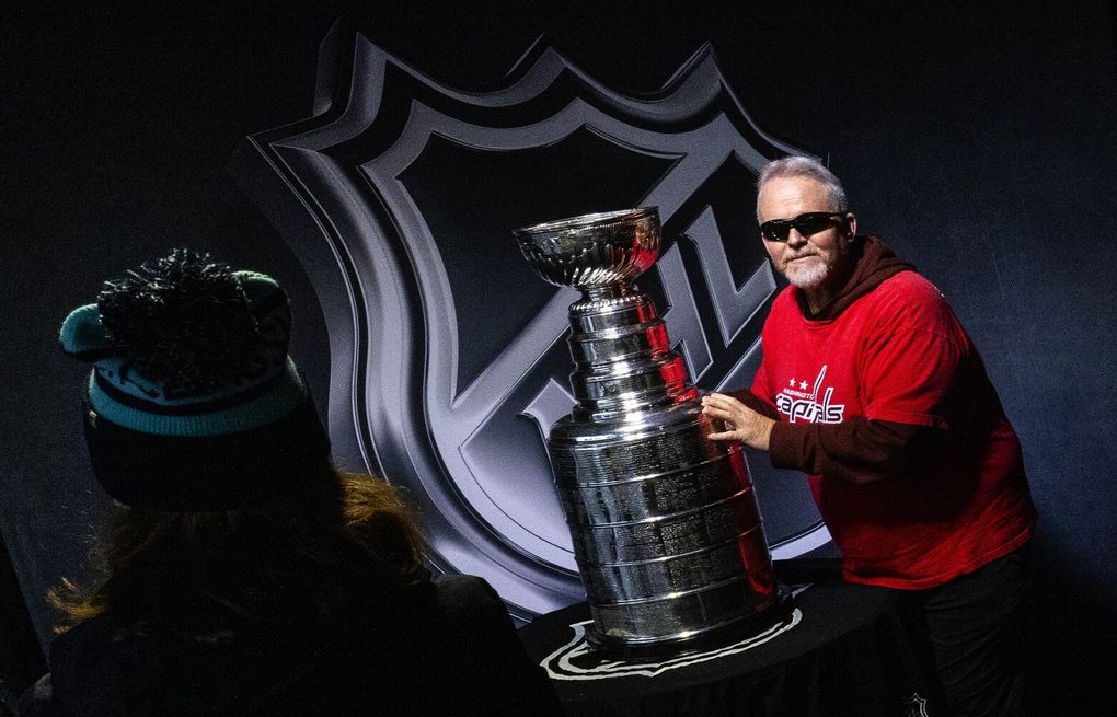 Test your hockey skills, snap pics with Stanley Cup at NHL Fan