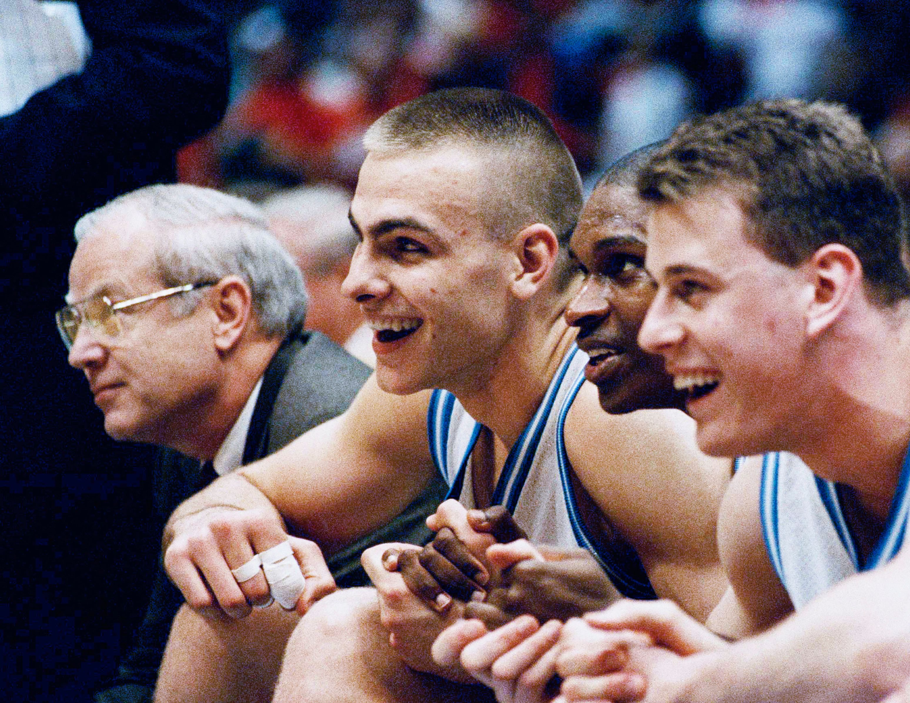 Eric Montross, A Former UNC And NBA Big Man, Dies At 52 After Cancer ...