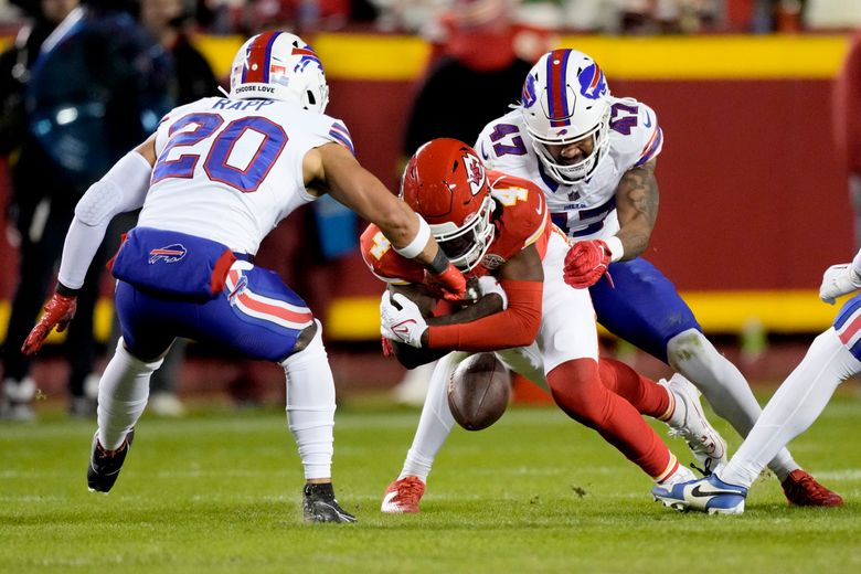 Bills get go-ahead field goal late, take advantage of Chiefs penalty to  hold on for 20-17 win, Newsletter