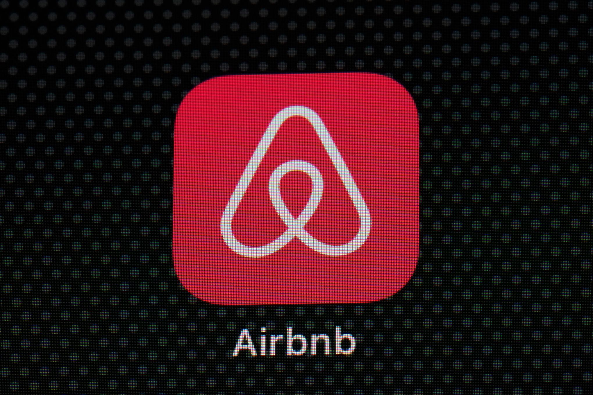 Airbnb admits misleading Australian customers by charging in US dollars  instead of local currency | The Seattle Times