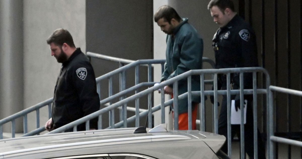 Man who fired shotgun outside New York synagogue cited events in the ...