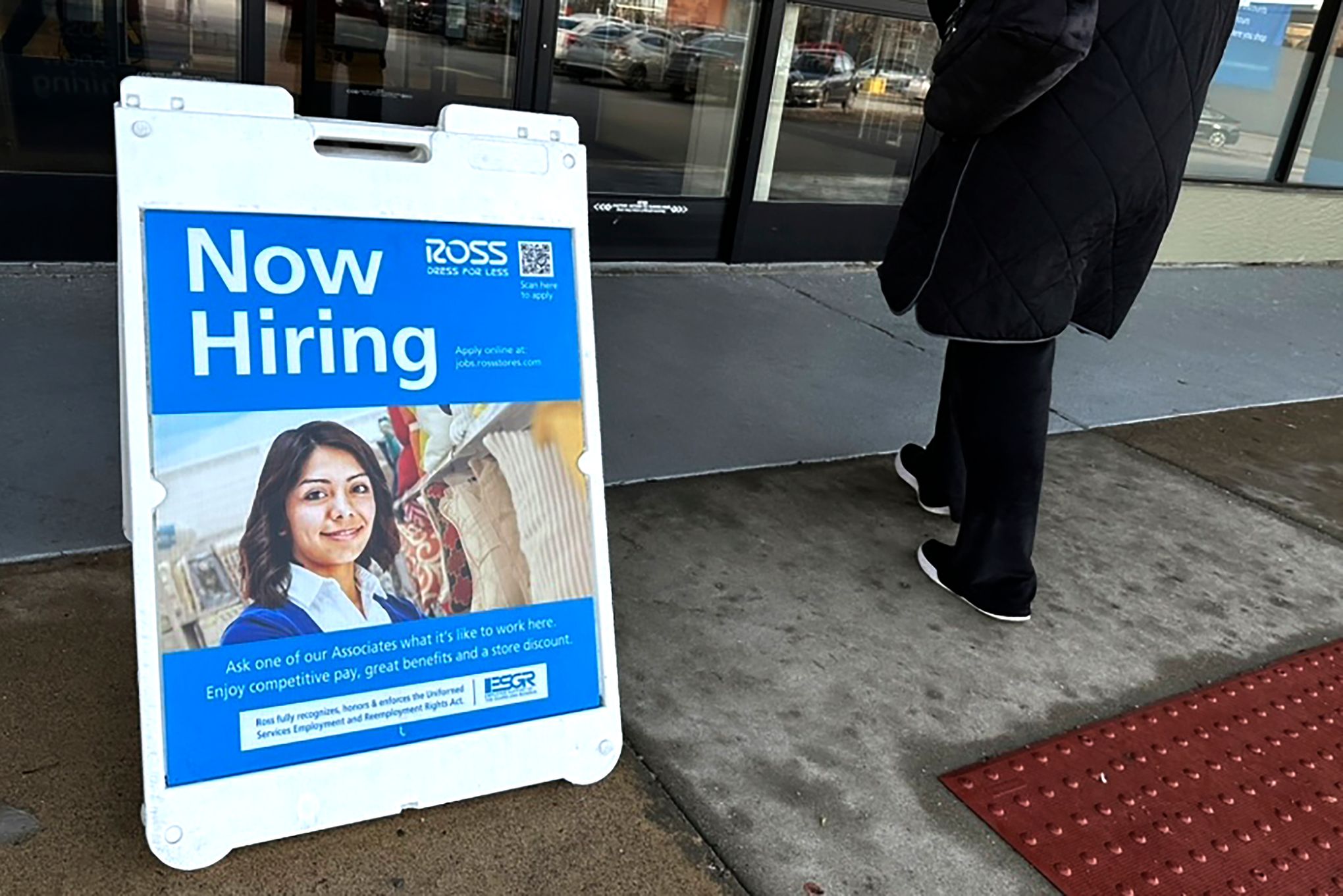 US applications for jobless benefits fall again as labor market continues  to thrive