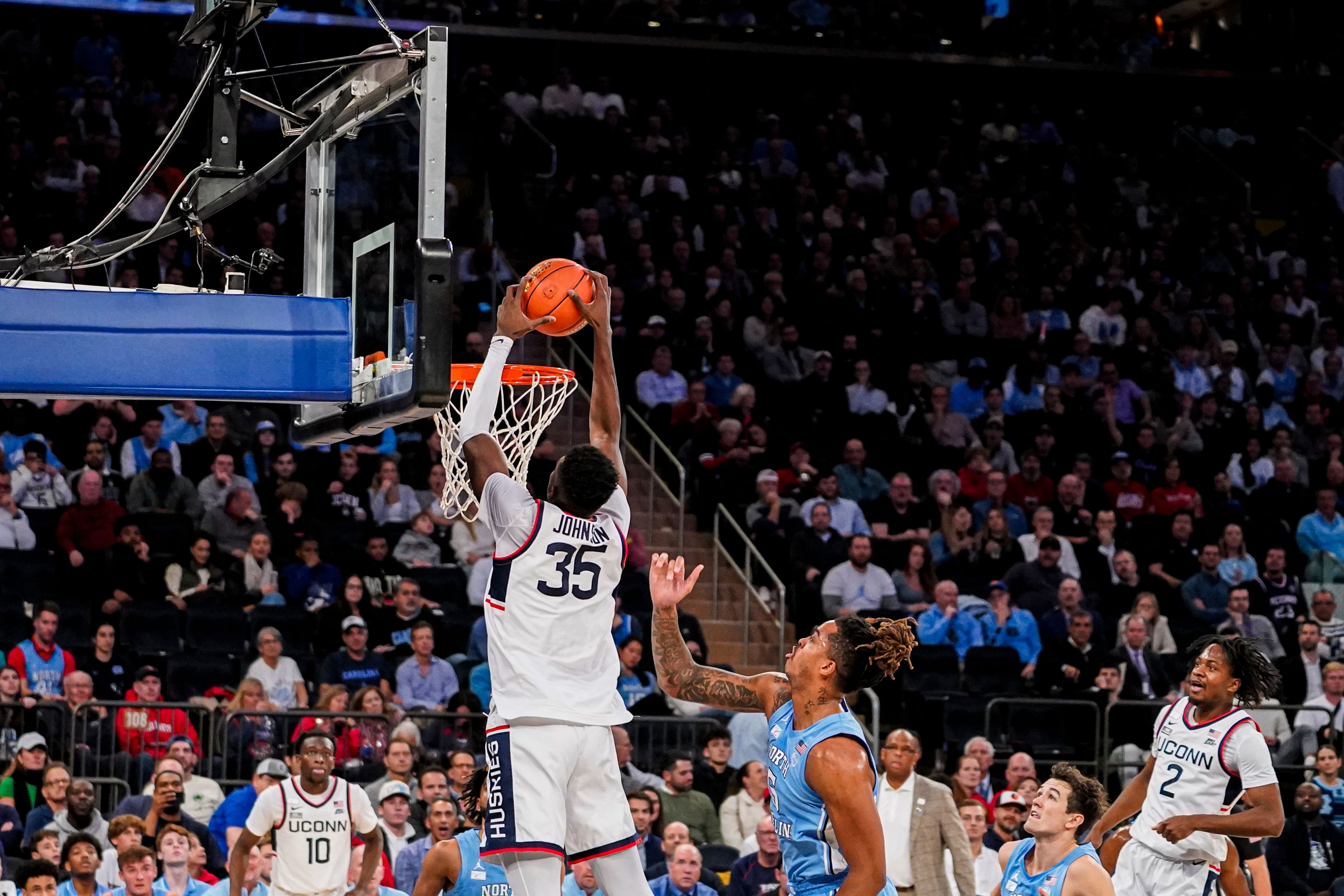 Spencer scores 23 to lead No. 5 UConn past No. 9 North Carolina 87