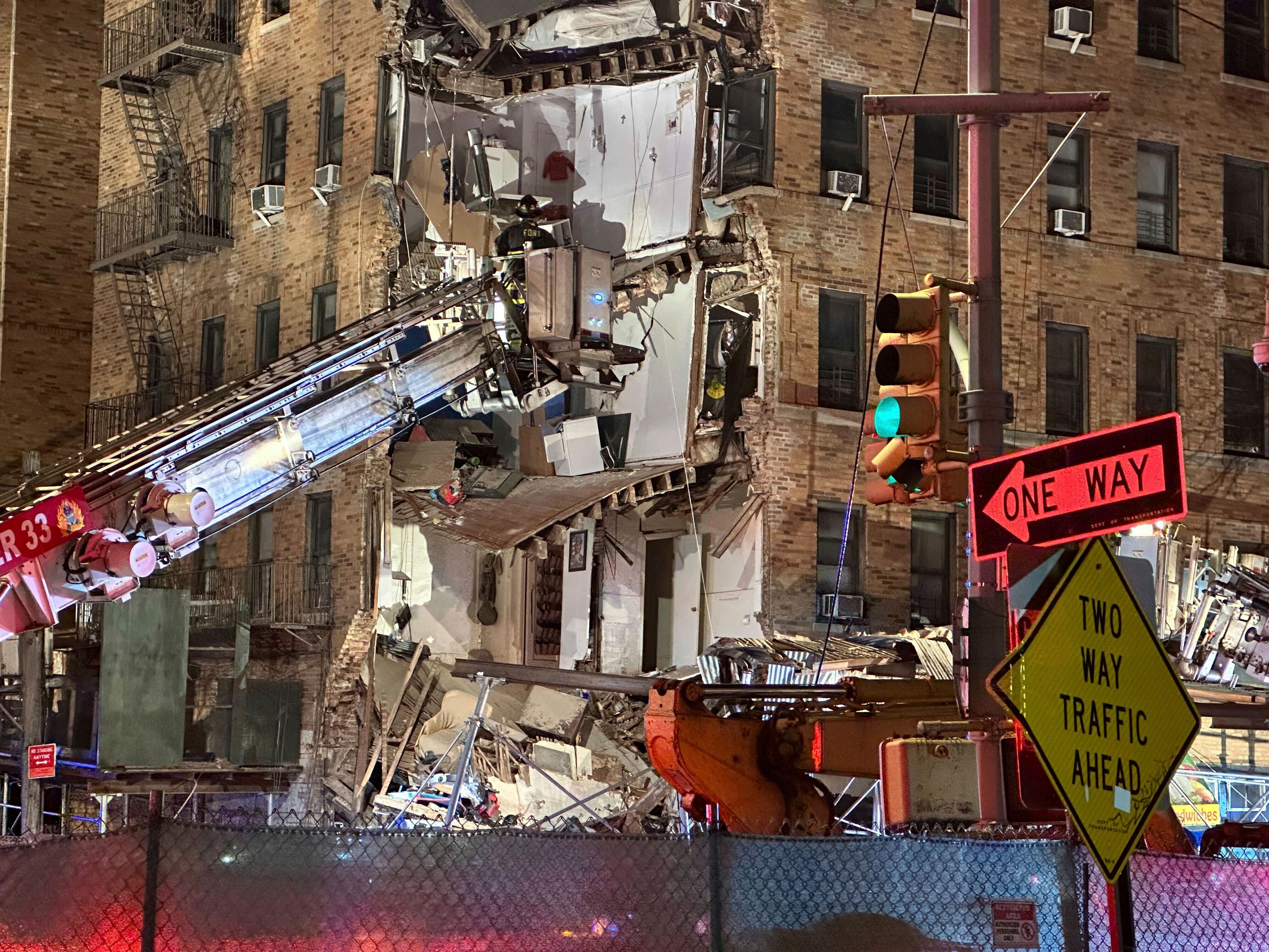 No victims found in huge debris pile after corner of Bronx