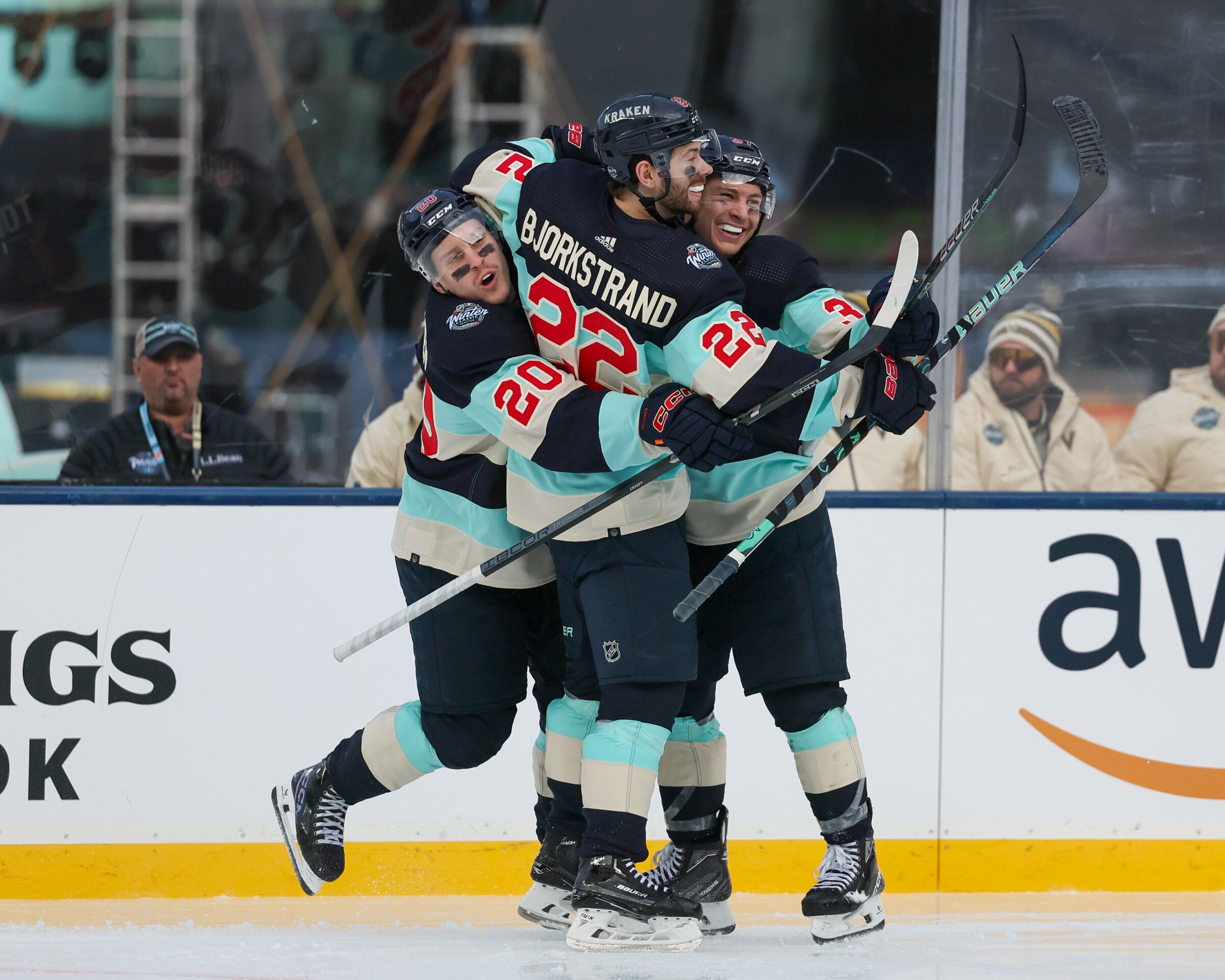 Kraken's Joey Daccord shines in shutout win over Vegas in NHL