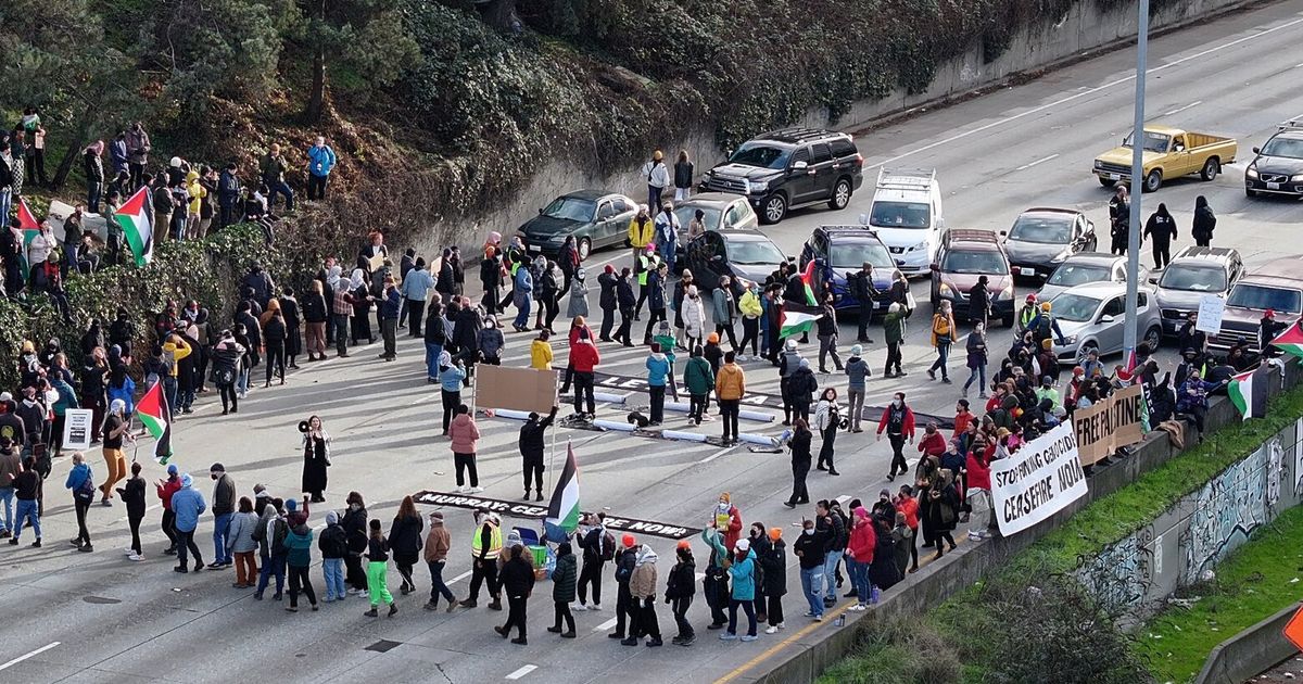西雅图I-5抗议行动让华州巡逻队大吃一惊，可能会有逮捕行动