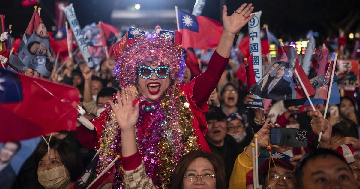 ‘Frozen garlic!’ Taiwan likes its democracy loud and proud The