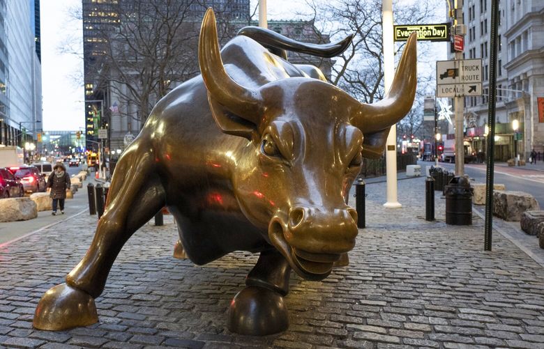 The Charging Bull is located in Manhattan’s financial district, Friday, Jan. 10, 2020 in New York. (AP Photo/Mark Lennihan) OTKNYML202