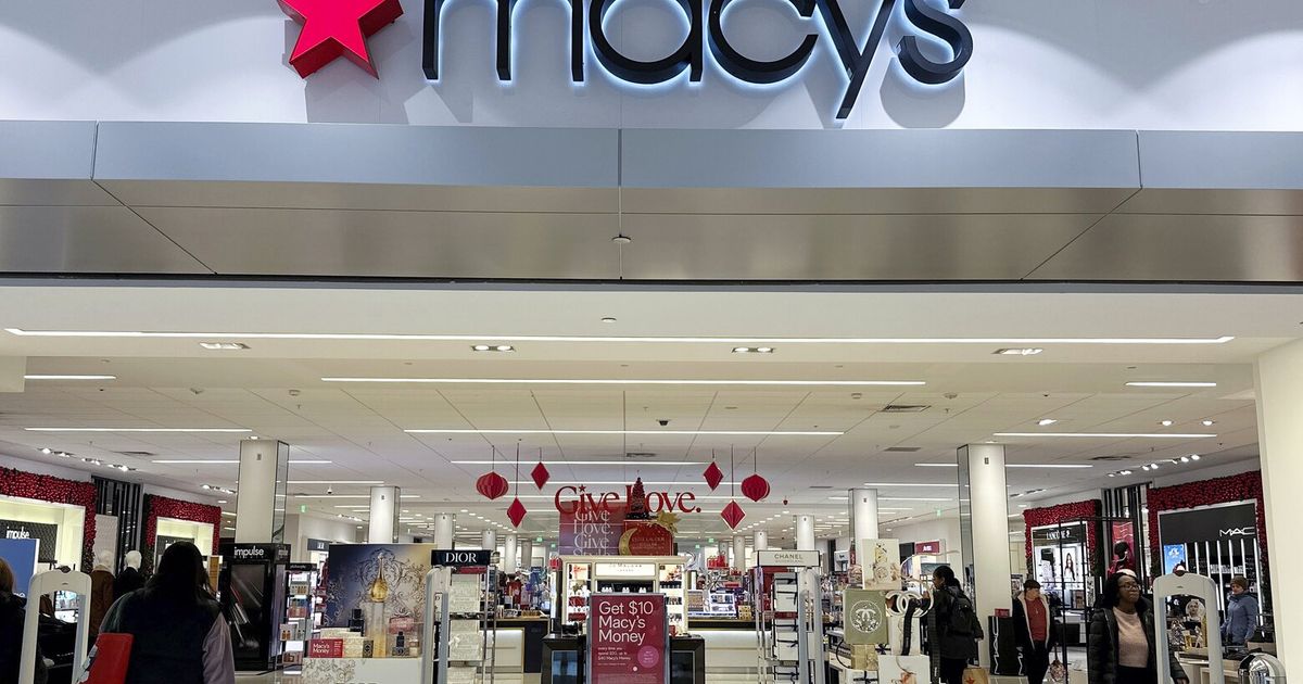 Wayfair, Macy’s cut thousands of jobs as retail layoffs deepen The Seattle Times