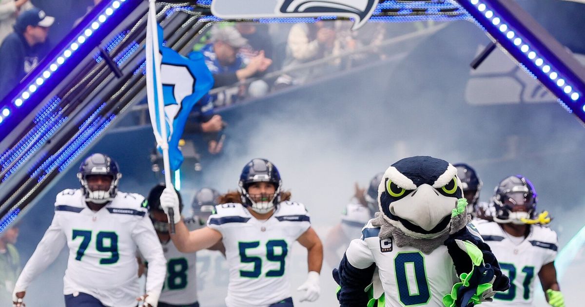 Report: Seattle Seahawks assistants 'free to look elsewhere for jobs' -  Field Gulls