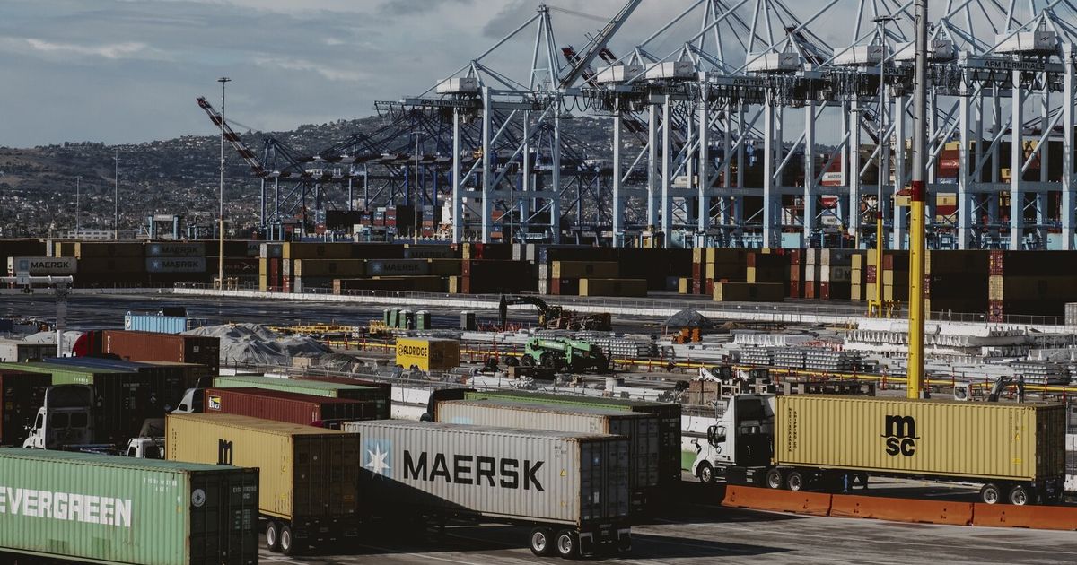 Economists predicted a recession. So far they’ve been wrong Economists predicted a recession. So far they’ve been wrong