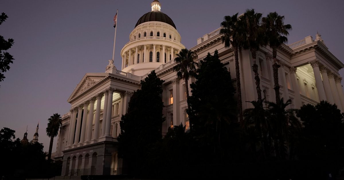 Questions about artificial intelligence and the budget deficit await the return of California lawmakers