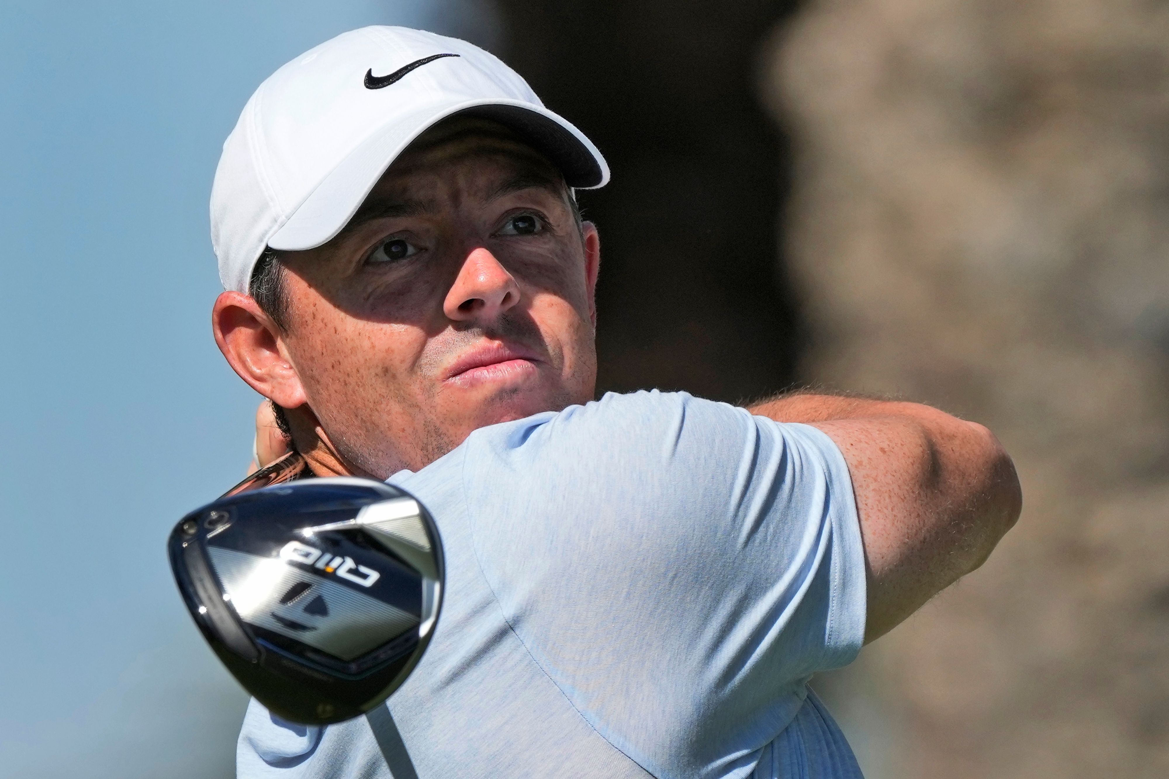 Rory McIlroy Recovers From A Quadruple Bogey To Keep 2-shot Lead At ...