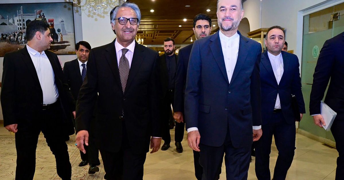 The bodies of 9 Pakistanis killed by unknown gunmen in Iran have been repatriated