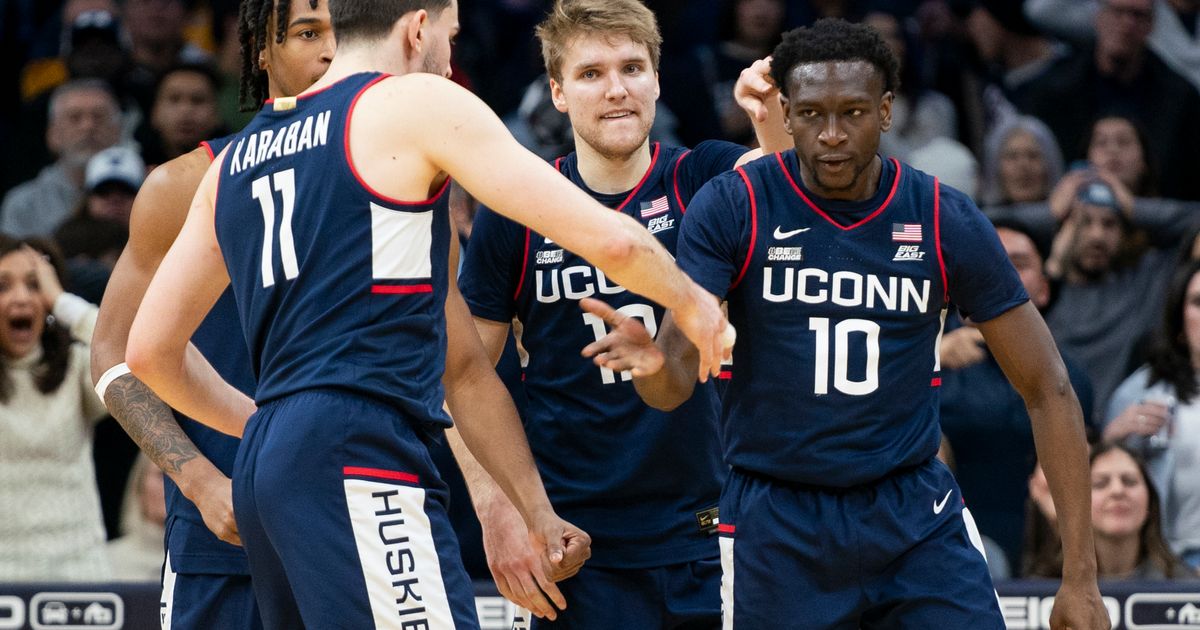 UConn, Purdue remain atop jumbled AP Top 25; No. 25 New Mexico moves ...