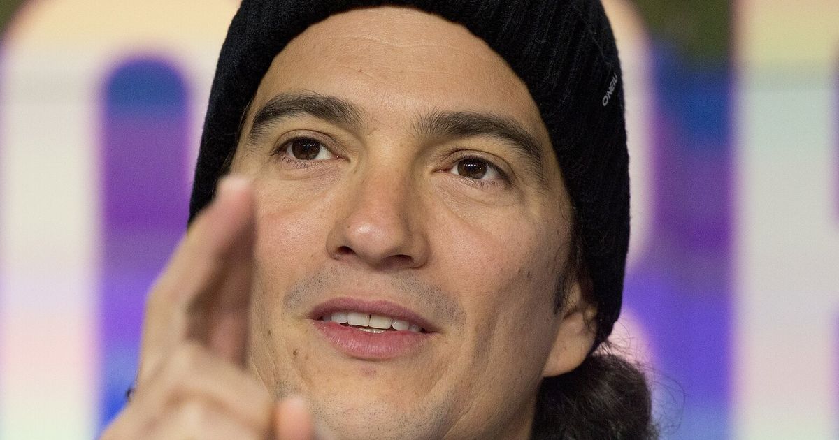 Adam Neumann, ousted founder of WeWork, wants to buy back the office sharing company Adam Neumann, ousted founder of WeWork, wants to buy back the office sharing company