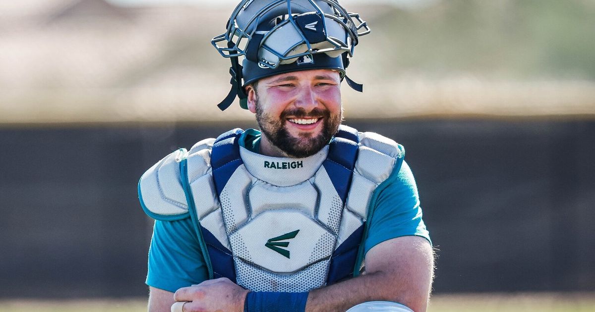Sights and sounds from Day 3 of Mariners full-squad spring training ...