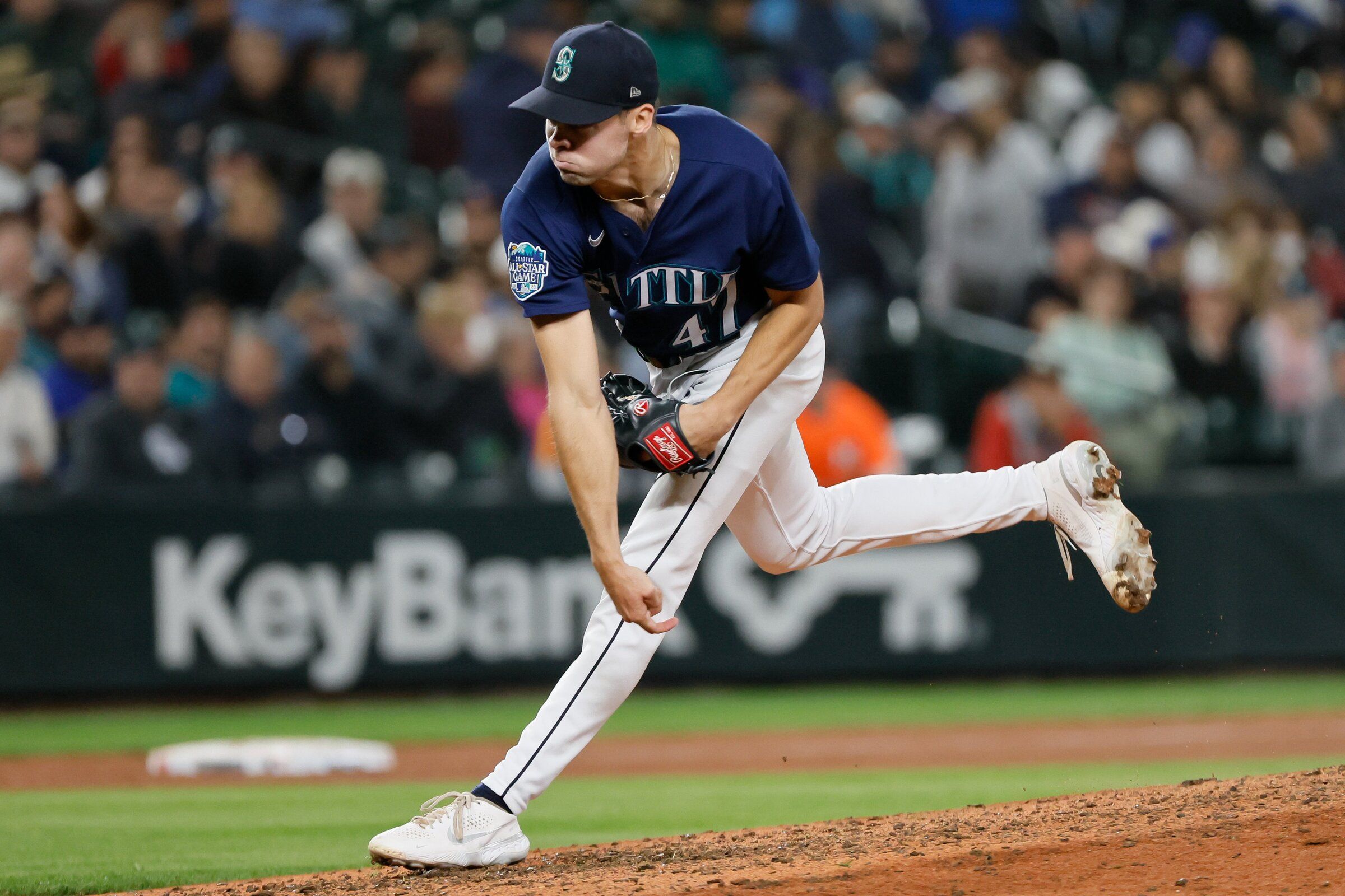 Mariners reliever Matt Brash has been shut down from throwing and