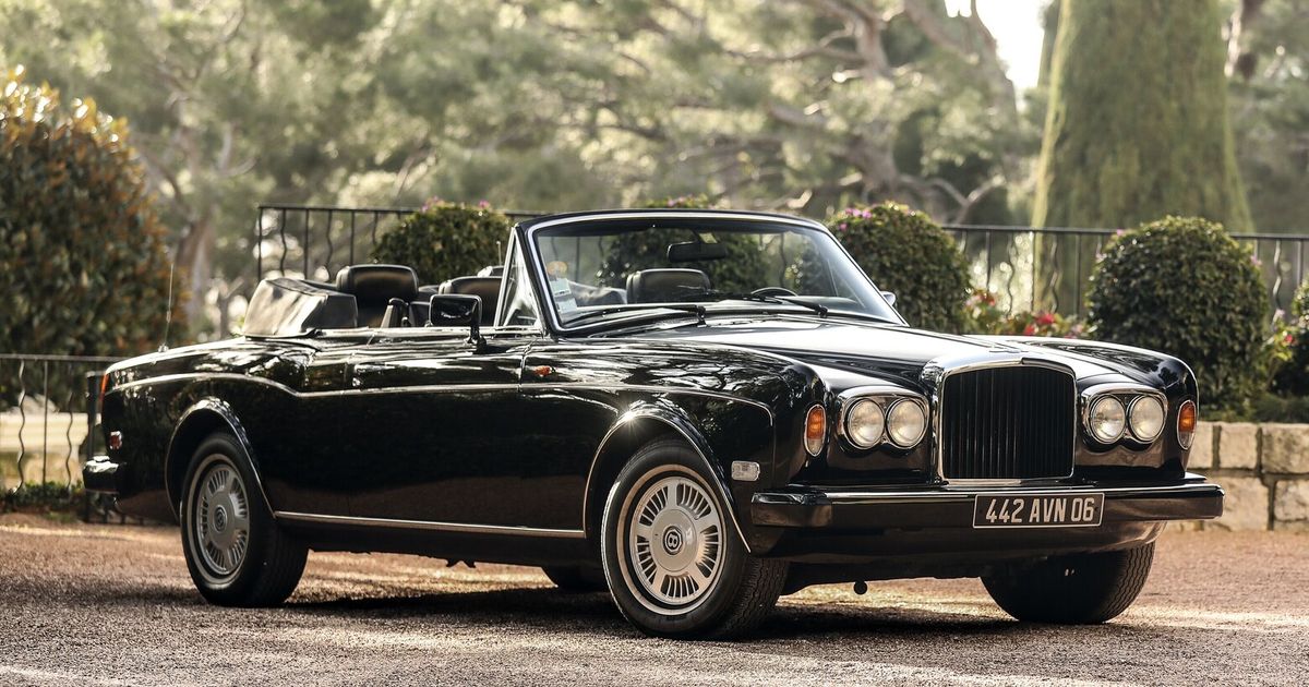 Bidders chase Elton John memorabilia and a Banksy in first week of