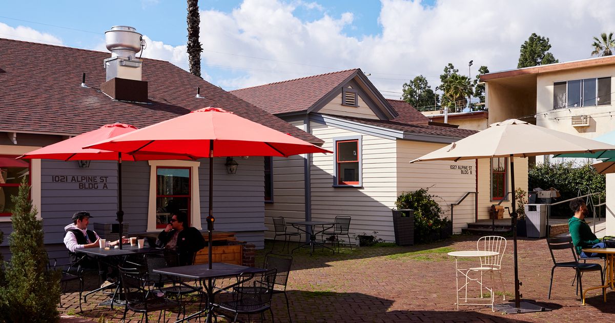 Culinary hubs put a twist on home cooking