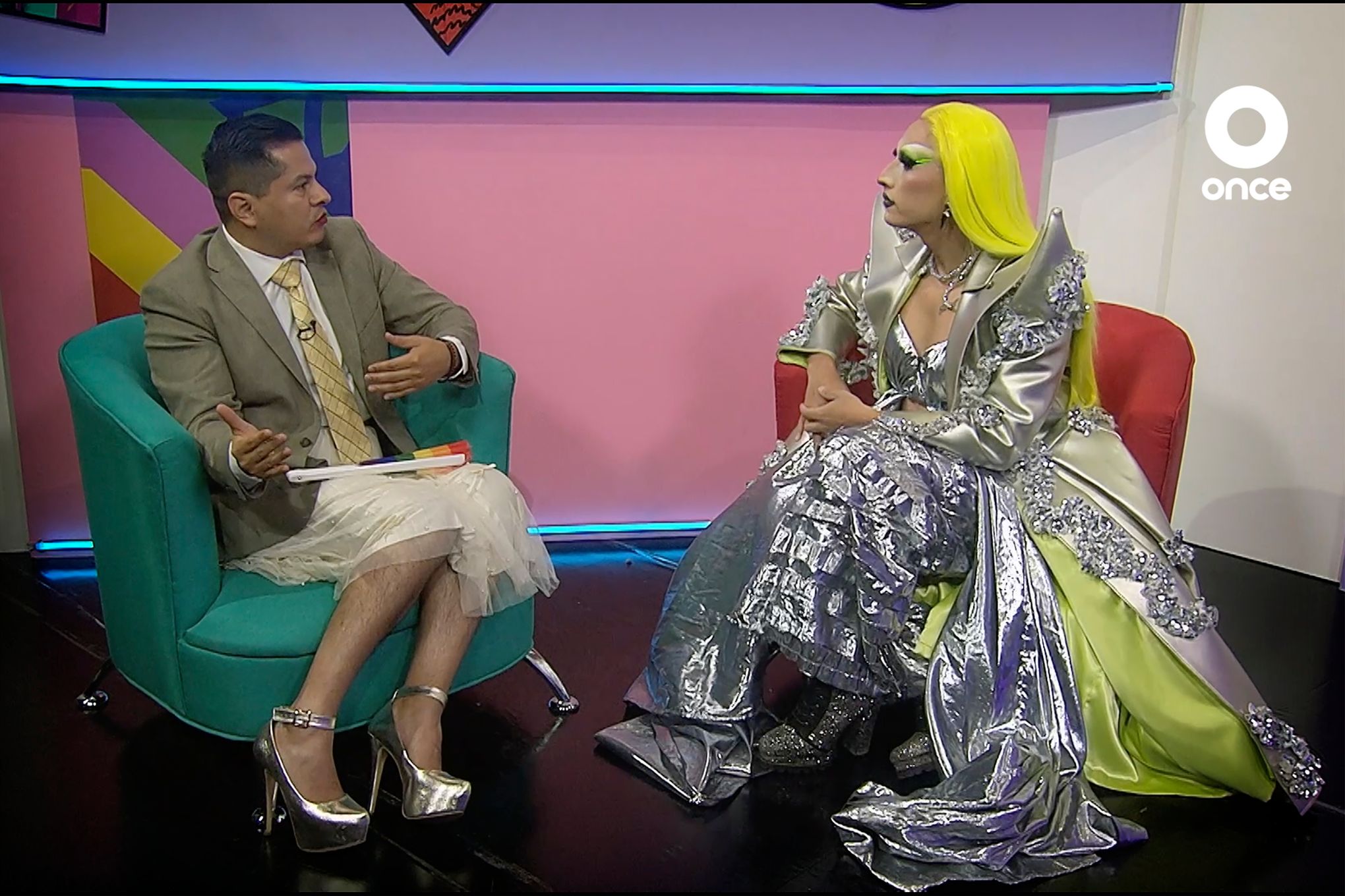 Meet the newscaster in drag making LGBTQ+ history in Mexican television |  The Seattle Times