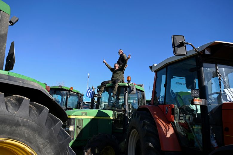 Greek farmers decide to take their protests to Athens and ...