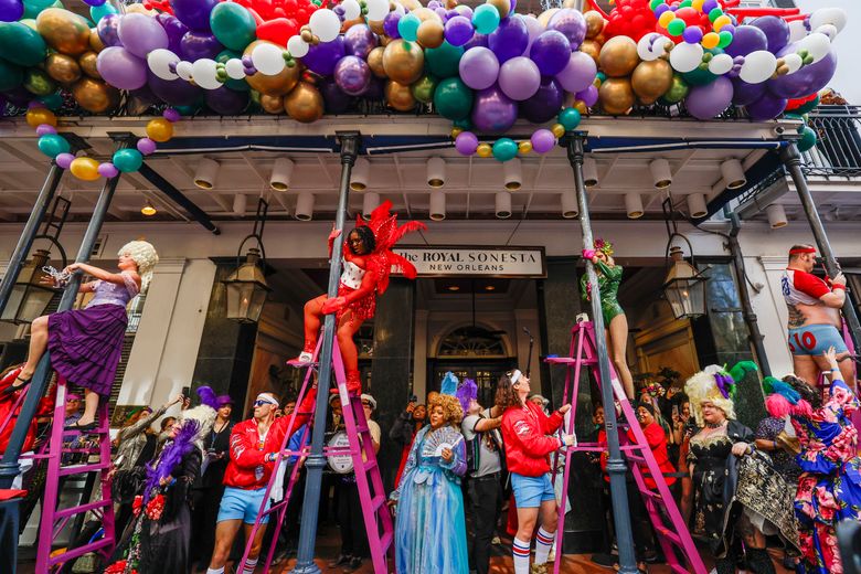 What Happens to Mardi Gras Beads After Festival Ends? - Bloomberg