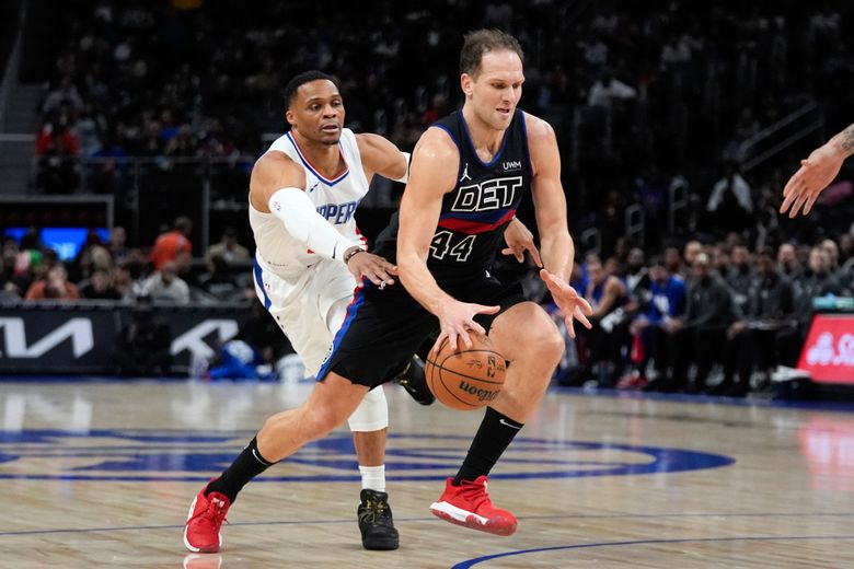 Knicks bolster bench by acquiring Burks and Bogdanovic from Pistons