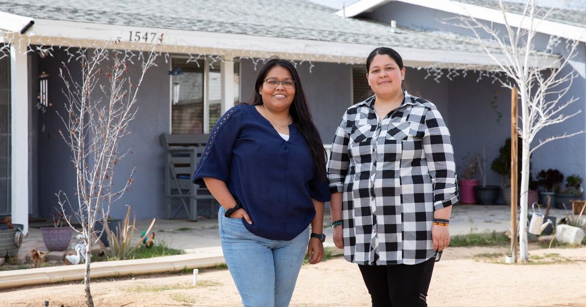 For a growing number of Latinos, homebuying is a family affair For a growing number of Latinos, homebuying is a family affair