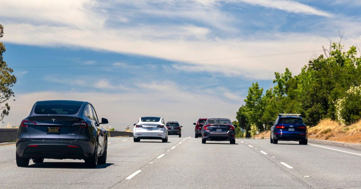 How the 300-mile mark is driving more Americans toward EVs